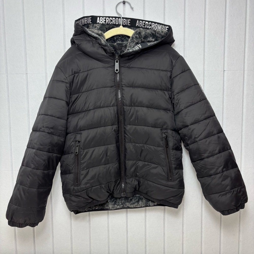 Abercrombie Kids Black Puffer Warm Jacket faux fur lining Size‎ 5/6